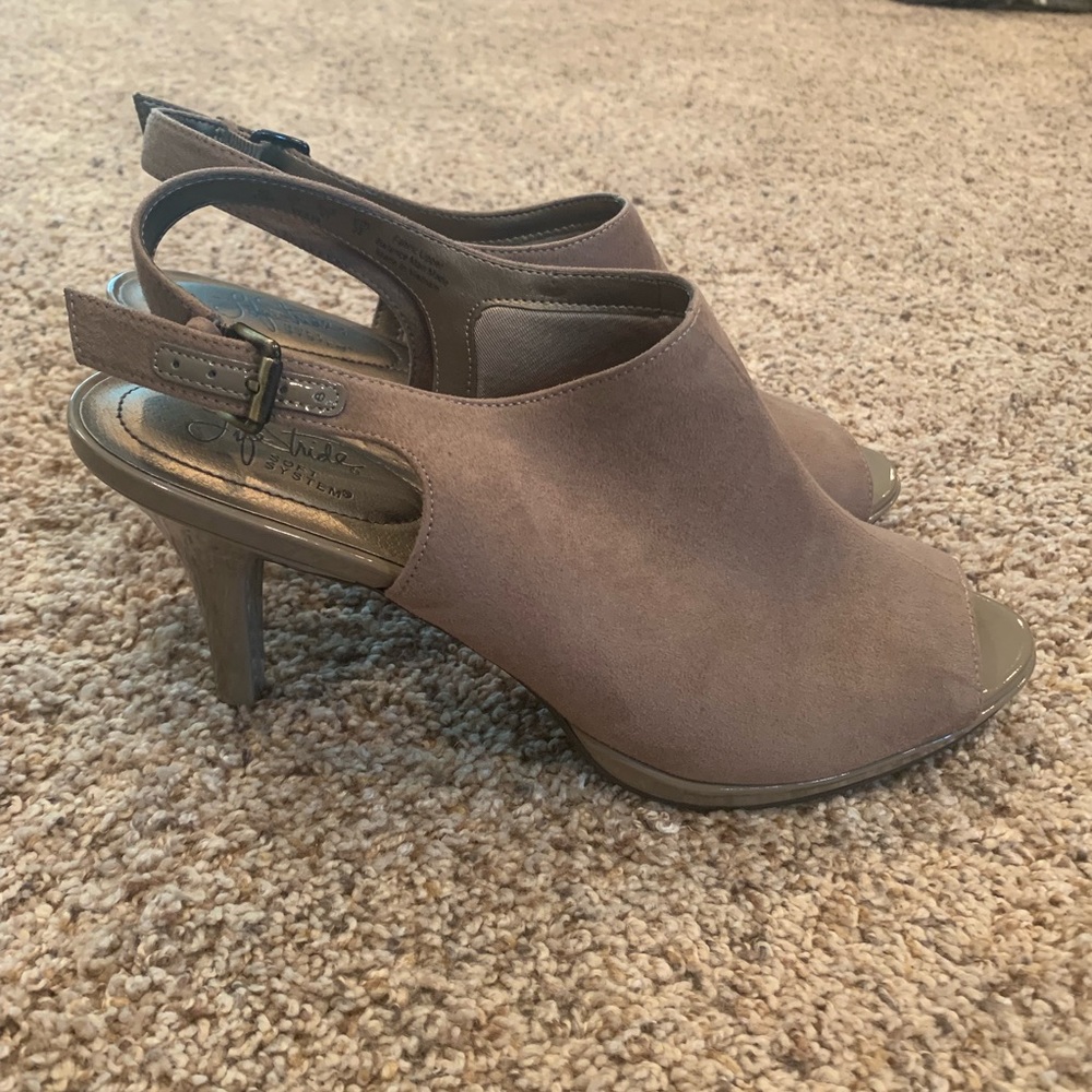 LIFE STRIDE Women's Vesta Peep Toe Bootie